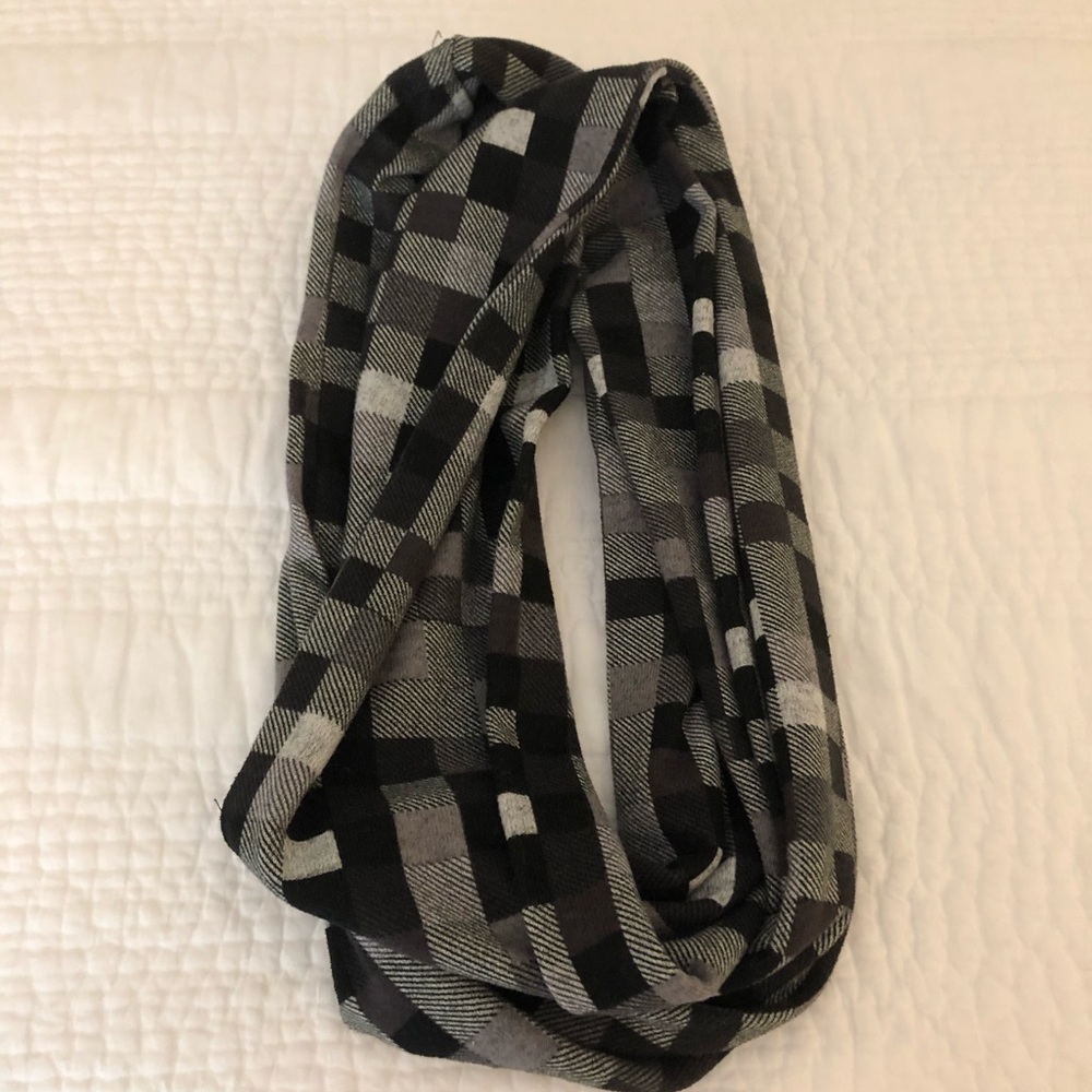 Infinity Wool Scarf - image 1